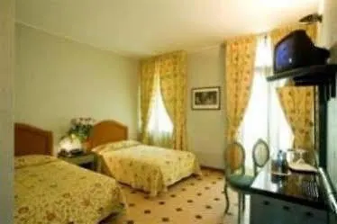 Residence Principe Saronno Apartahotel